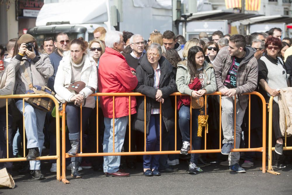 Búscate en la mascletà del 15 de marzo