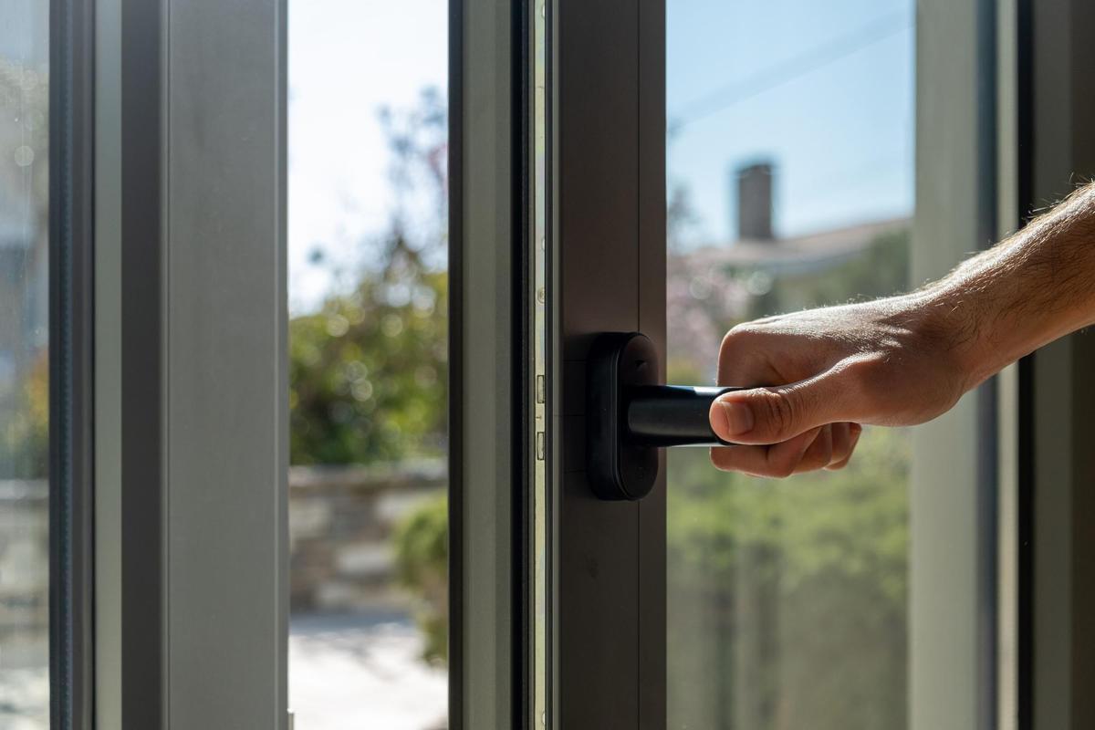 Cambiar las ventanas, una de las claves para mejorar la eficiencia energética.