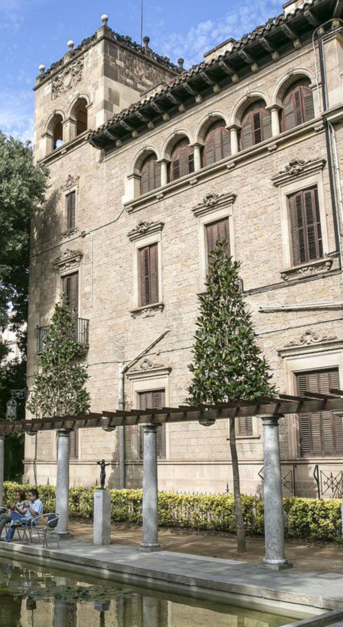 Un jutge ordena entregar a BCN 90 obres del llegat de Muñoz Ramonet Un jutge ordena entregar a BCN 90 obres del llegat de Muñoz Ramonet