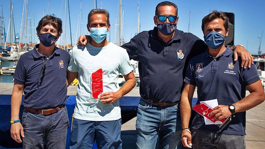 Los hermanos Del Castillo ganan la segunda cita del Circuito Canario de Snipe