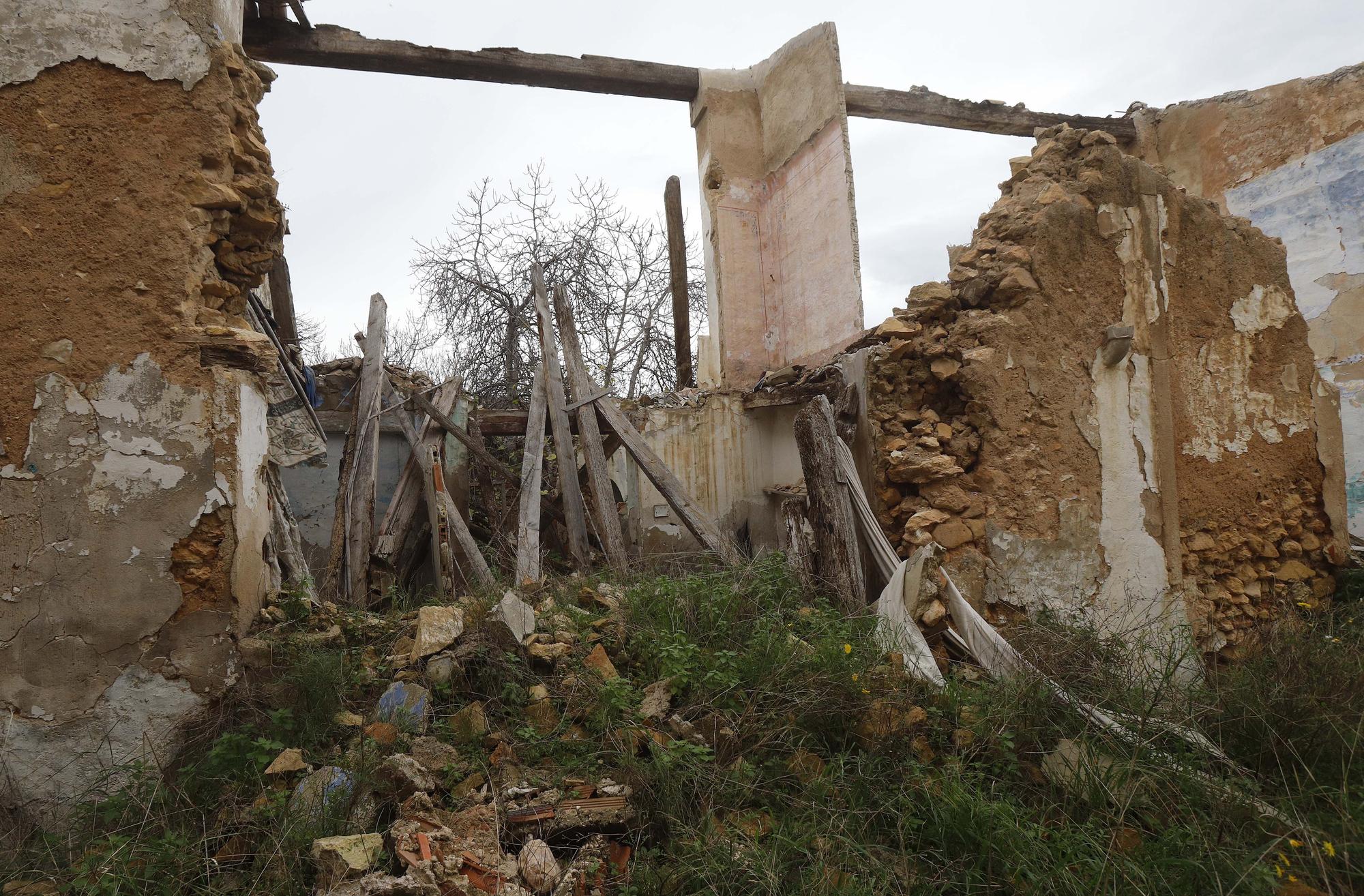 El poblado abandonado de Berfull, una cita con el pasado