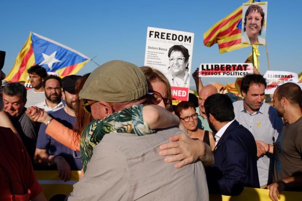 Concentració a la presó de Figueres en suport als independentistes presos