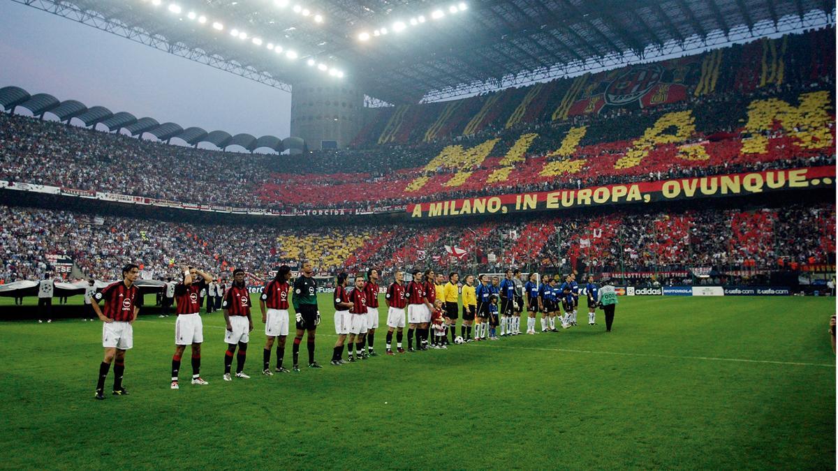San Siro ha sido escenario de históricos derbis de Milán.
