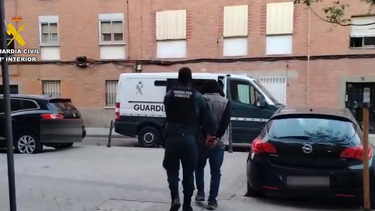 Dos detenidos por su presunta vinculación con el homicidio del dominicano José Luis Alvarado en Carballo