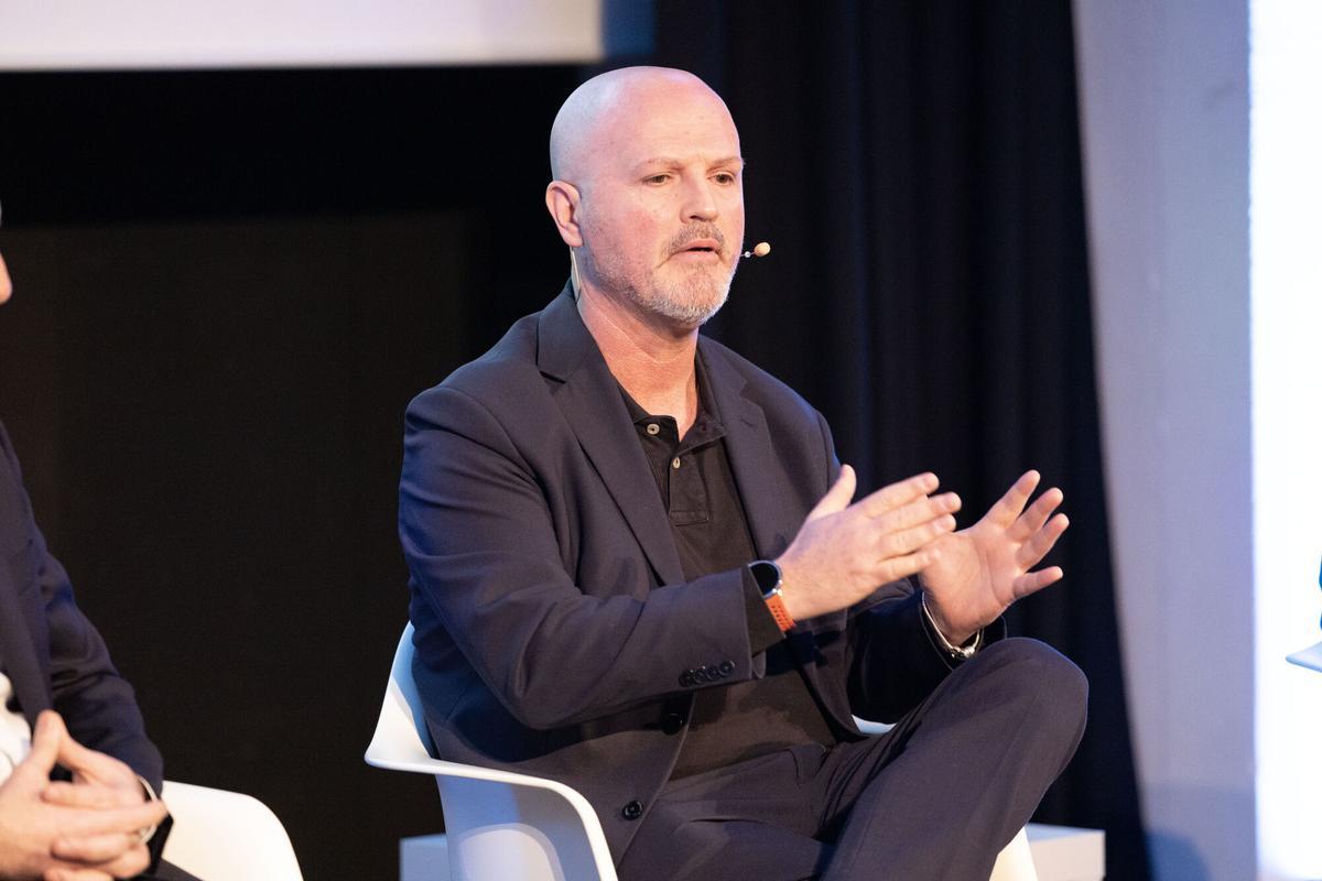 El Gobierno de Aragón ha presentado The Wave en Barcelona, en el auditorio de la Fundación Joan Miró. El Gobierno de Aragón ha presentado The Wave en Barcelona, en el auditorio de la Fundación Joan Miró.