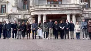 València iza las banderas a media asta en señal de duelo por el accidente de tren de Córdoba