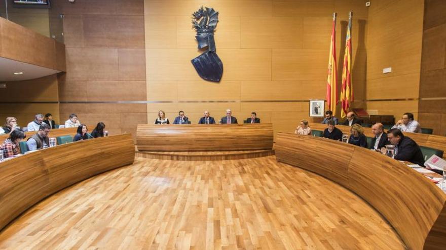 La izquierda se consolida  en la Diputación de València