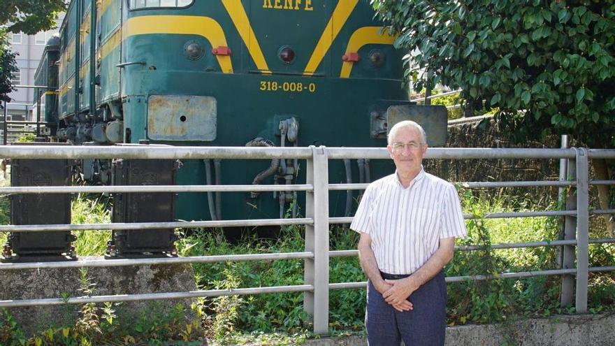 “Cornes-Carril se hizo a espaldas de la guerra localista ferroviaria”