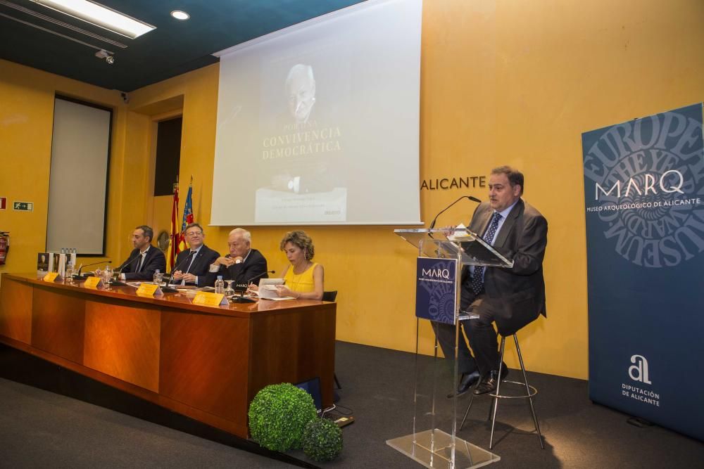 Presentación del libro de García-Margallo