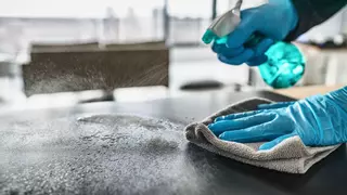 El potente limpiador de Mercadona que quitará la grasa de tu cocina... ¡Por solo 80 céntimos!