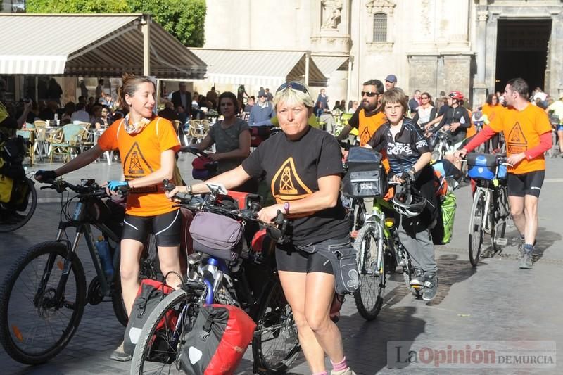 Protesta en bicicleta contra el fracking