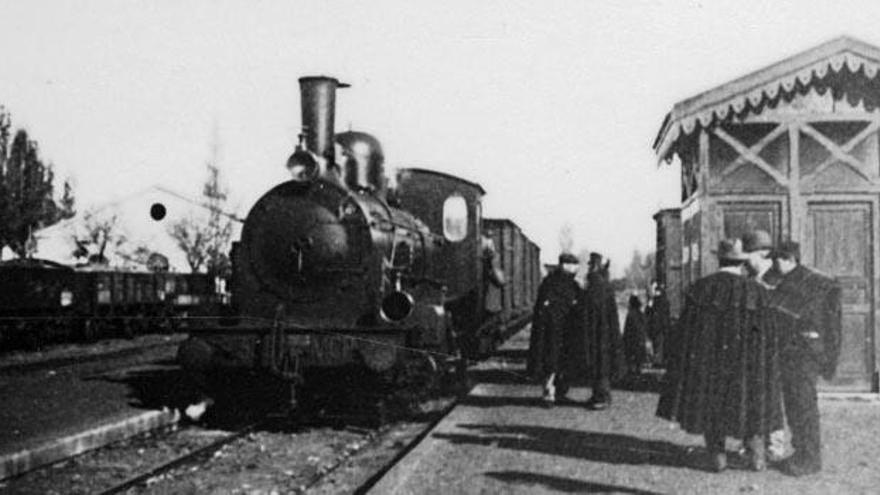 Foto del ferrocarril Zamora-Orense, en 1913.
