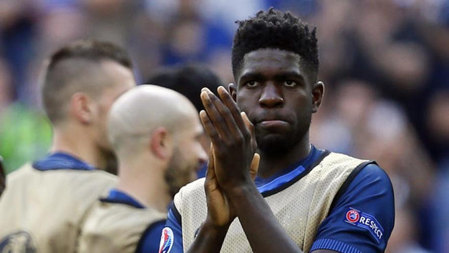 Samuel Umtiti será presentado este viernes.