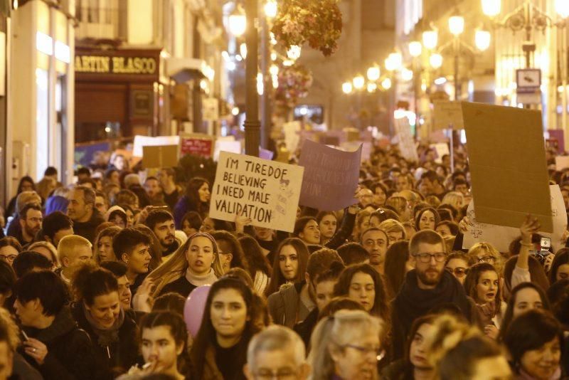 Fotogalería del 8-M en Zaragoza