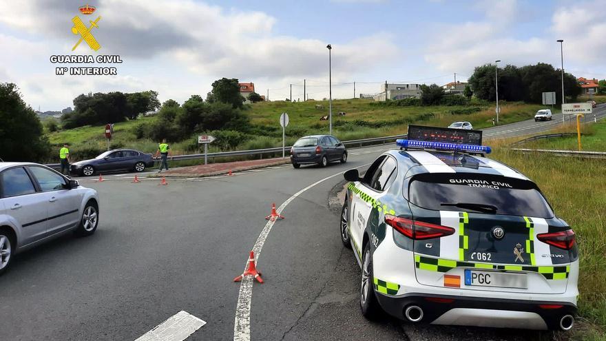 Control preventivo de alcohol y drogas de la Guardia Civil.