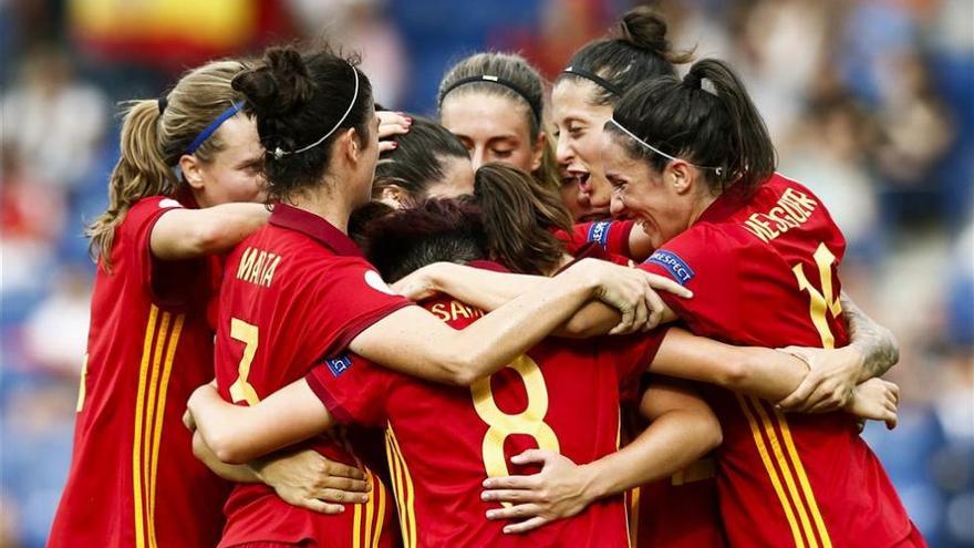 España reta a Inglaterra con el anhelo de liderar el Grupo D