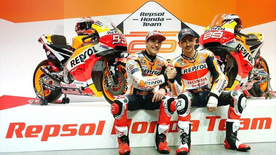 Márquez y Lorenzo, a repetir la triple corona