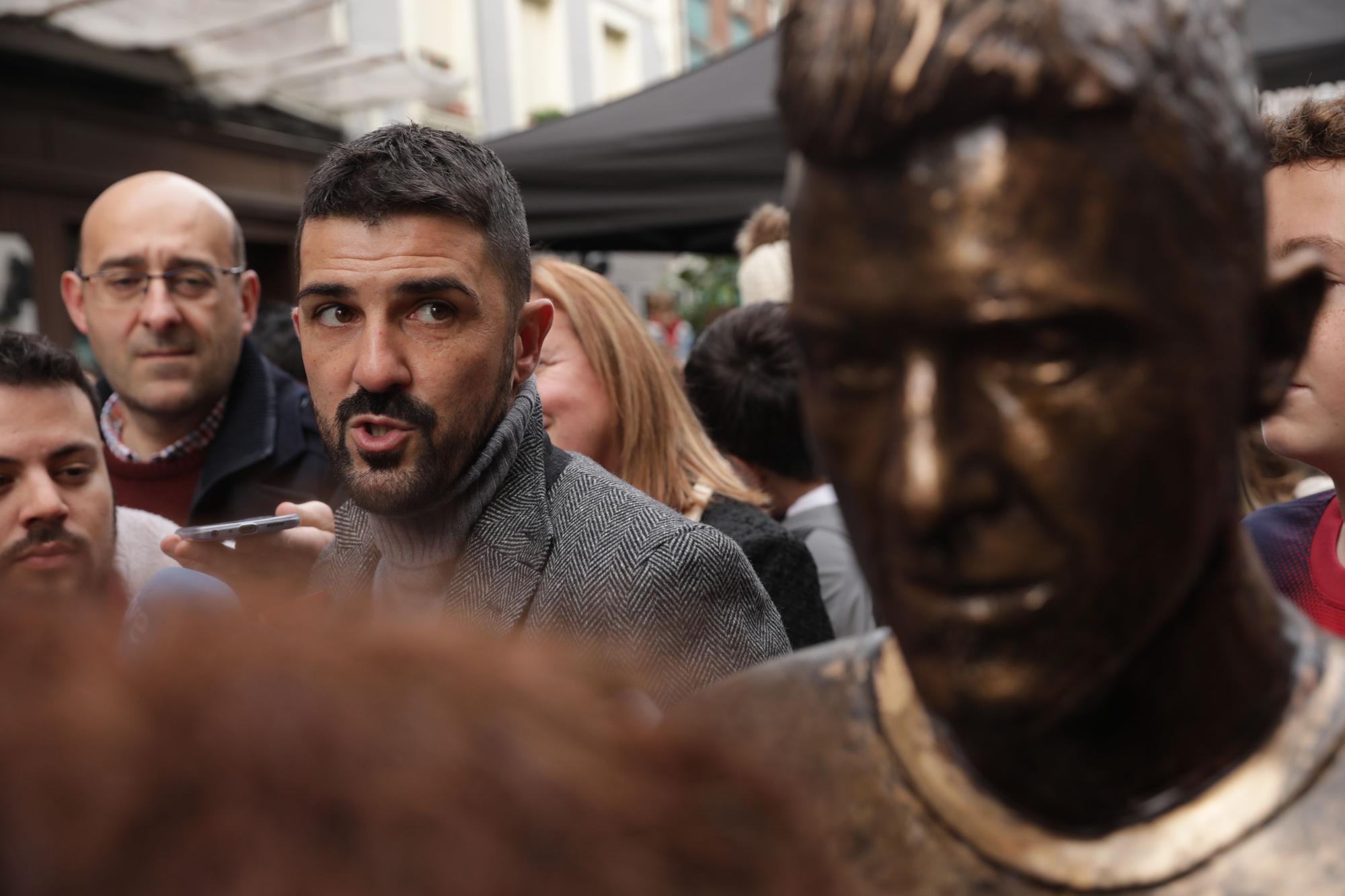 El futbolista David Villa inaugurará su estatua en La Felguera