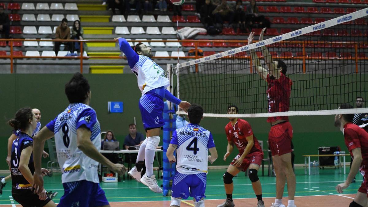 Partido del equipo de Calasancias de Superliga 2 masculina.