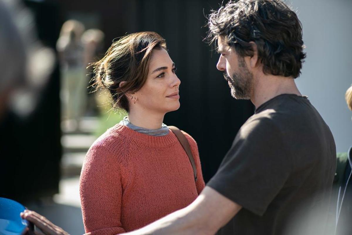 Blanca Suárez y Eduardo Noriega en 'Parecido a un asesinato'.