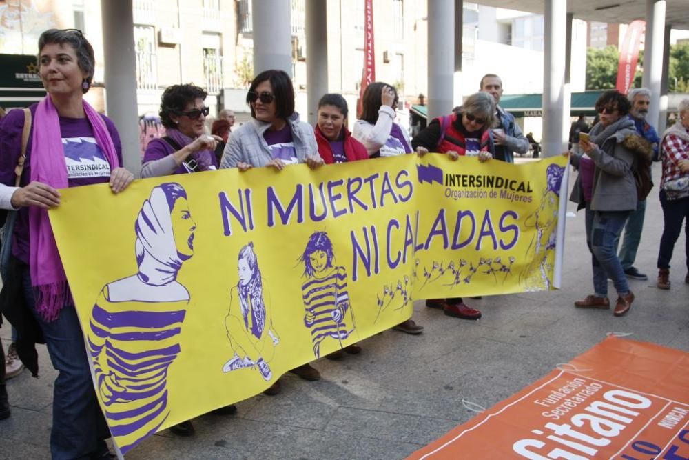 Manifestación en Murcia por el día contra la violencia de género