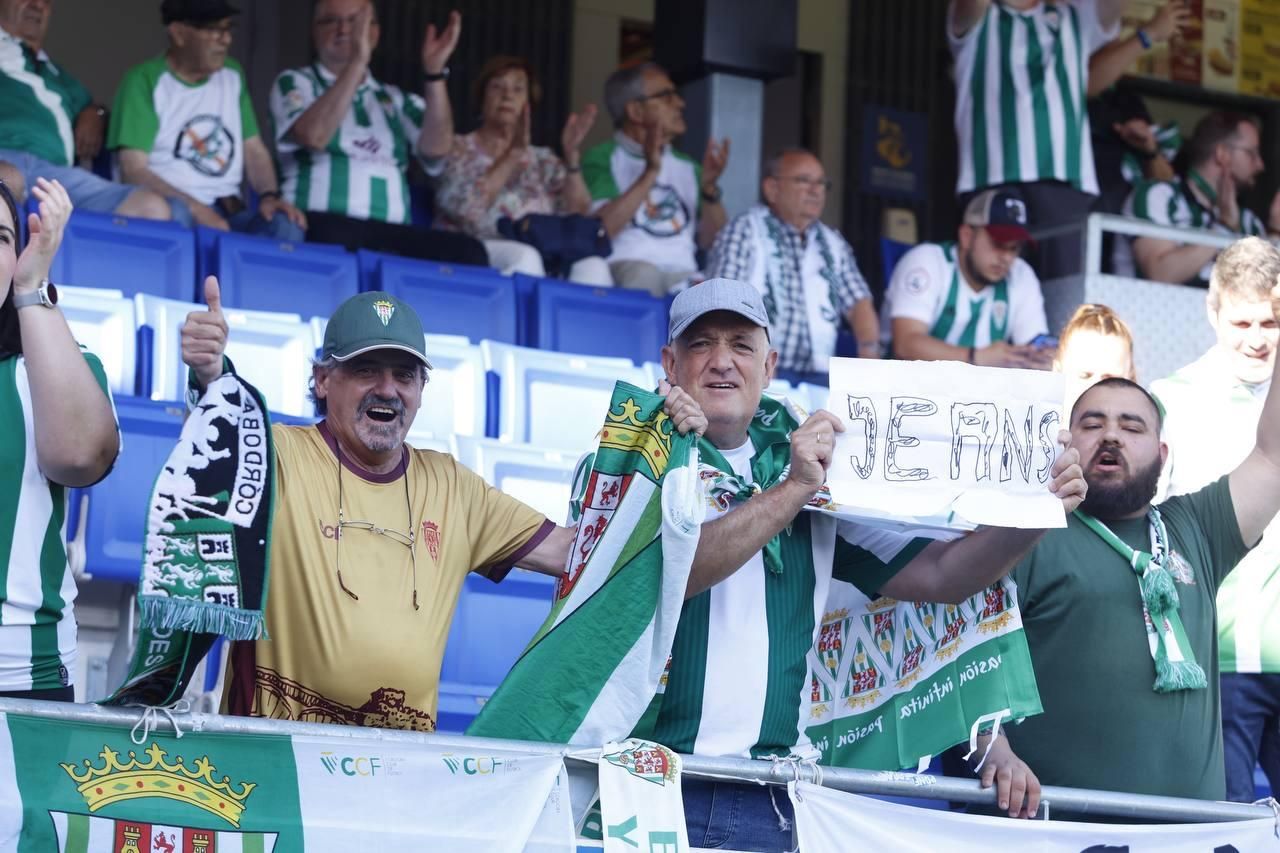 Barcelona B-Córdoba CF | La afición cordobesista, en imágenes