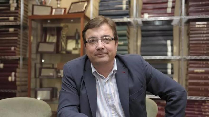 Guillermo Fernández Vara recibirá a título póstumo el Premio Margarita Nelken de Igualdad
