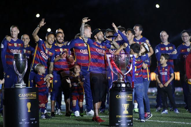 La fiesta del Doblete en el Camp Nou