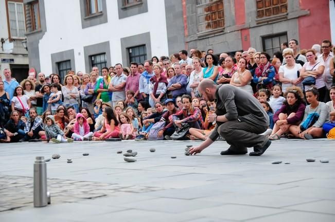 Espectaculo Travelling de Natalia MEDIN