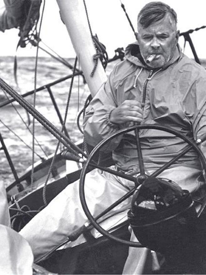 Richard “Dick” S. Nyeón del ‘Carina’, barco ganador de la regata. // D.P.