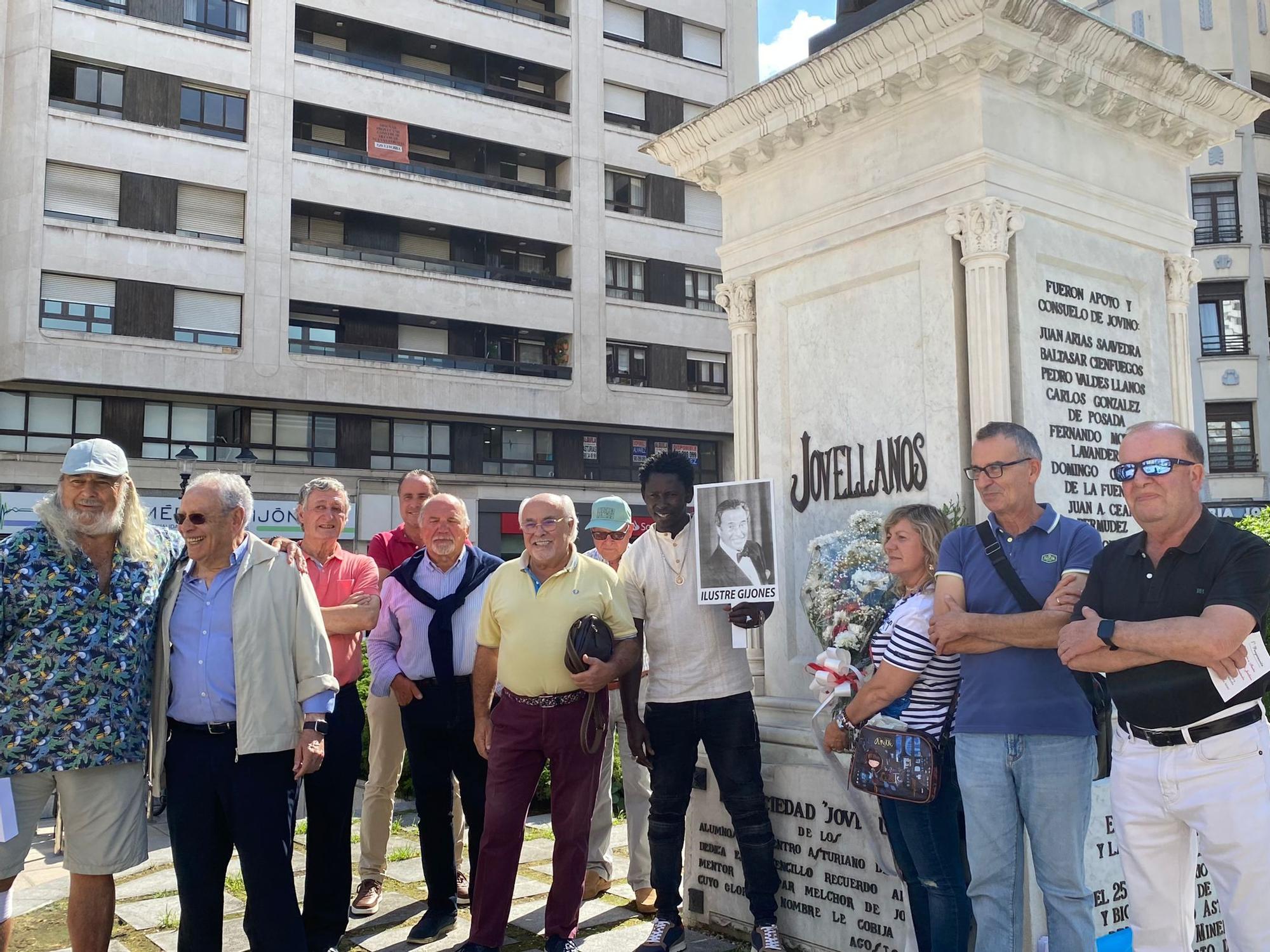 La marcha homenaje a Arturo Fernández, en imágenes