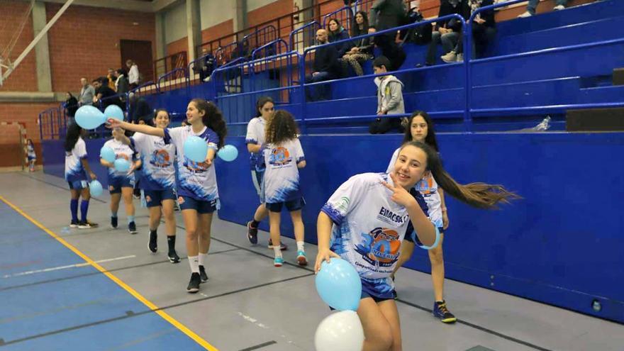 El Adeba presenta a su nueva generación de jugadoras