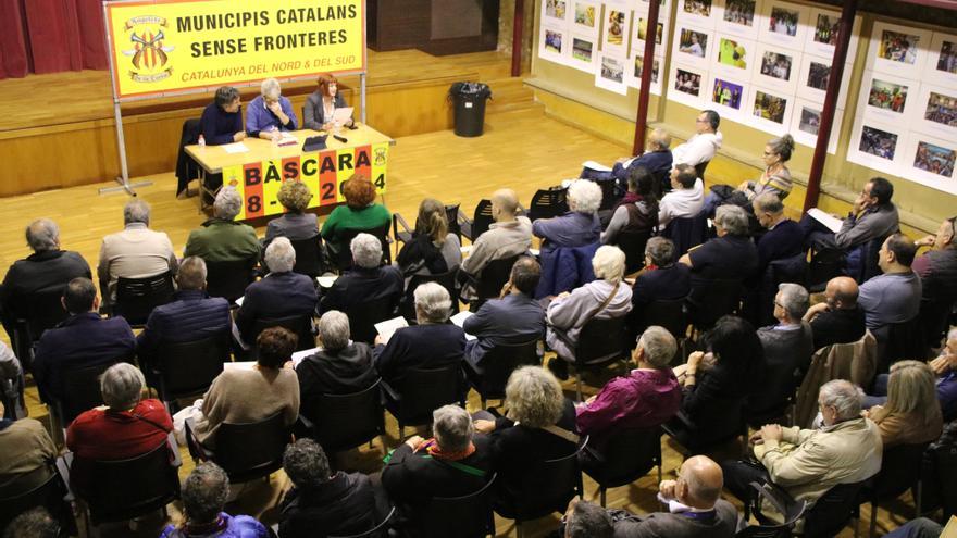 La trobada de municipis catalans sense fronteres en imatges