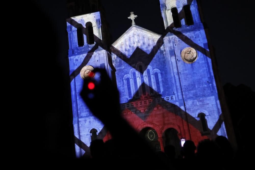 Proyección de "videomapping" en Covadonga.