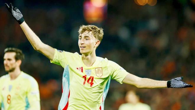 Huijsen quiere ser como Sergio Ramos: "Es mi gran ídolo"