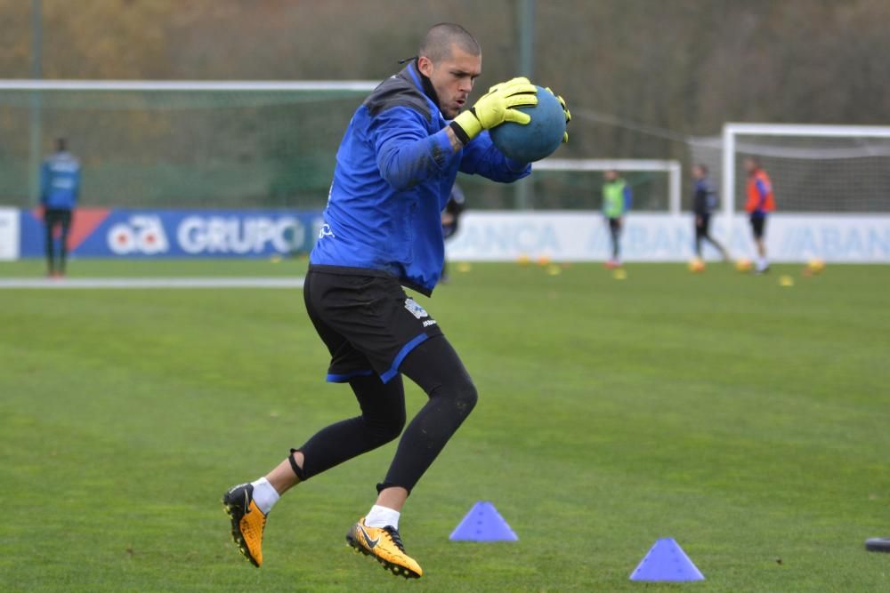 Cristóbal ensaya con el mismo once para el Camp No