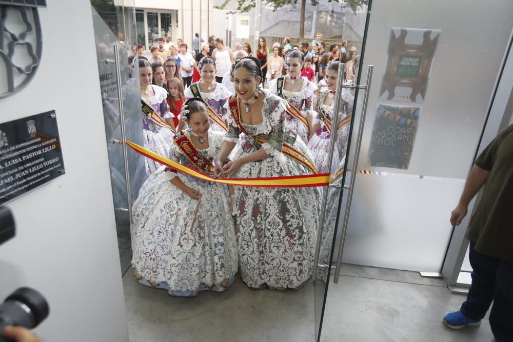 Sant Vicent inaugura la X exposición del ninot