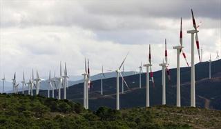 Bruselas reforma sus reglas sobre energía para impulsar el ahorro y las renovables