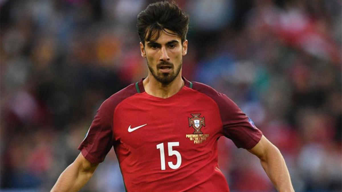 Andre Gomes regresó tocado