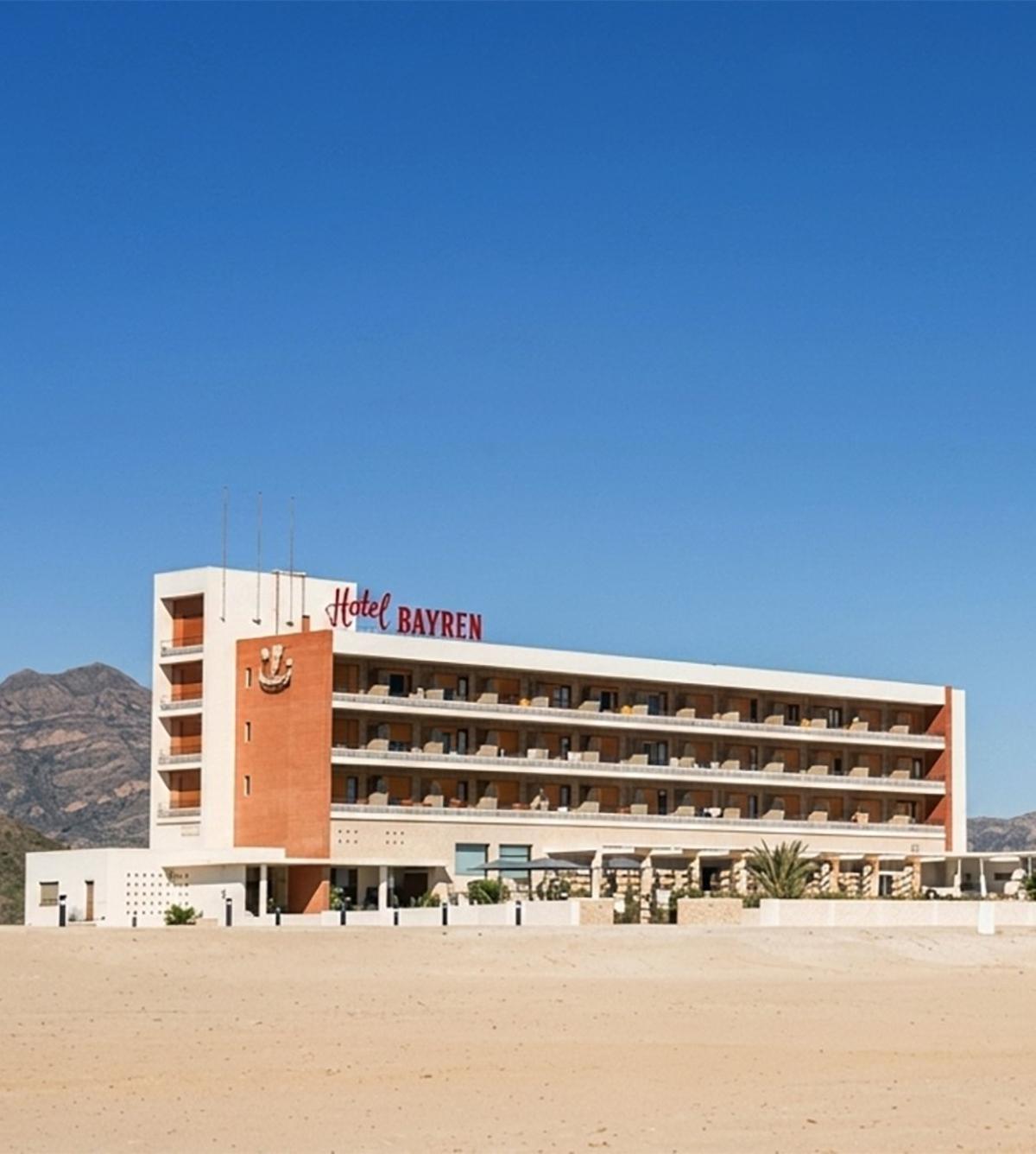 Hotel Bayren, playa de Gandia, 1960.
