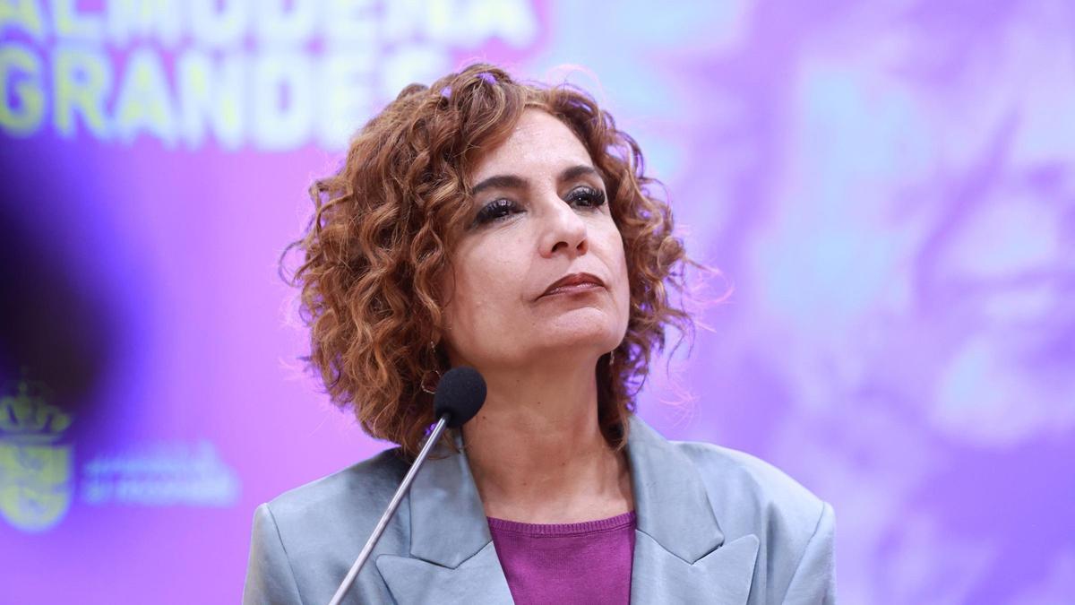 La vicepresidenta primera del Gobierno y ministra de Hacienda, María Jesús Montero
