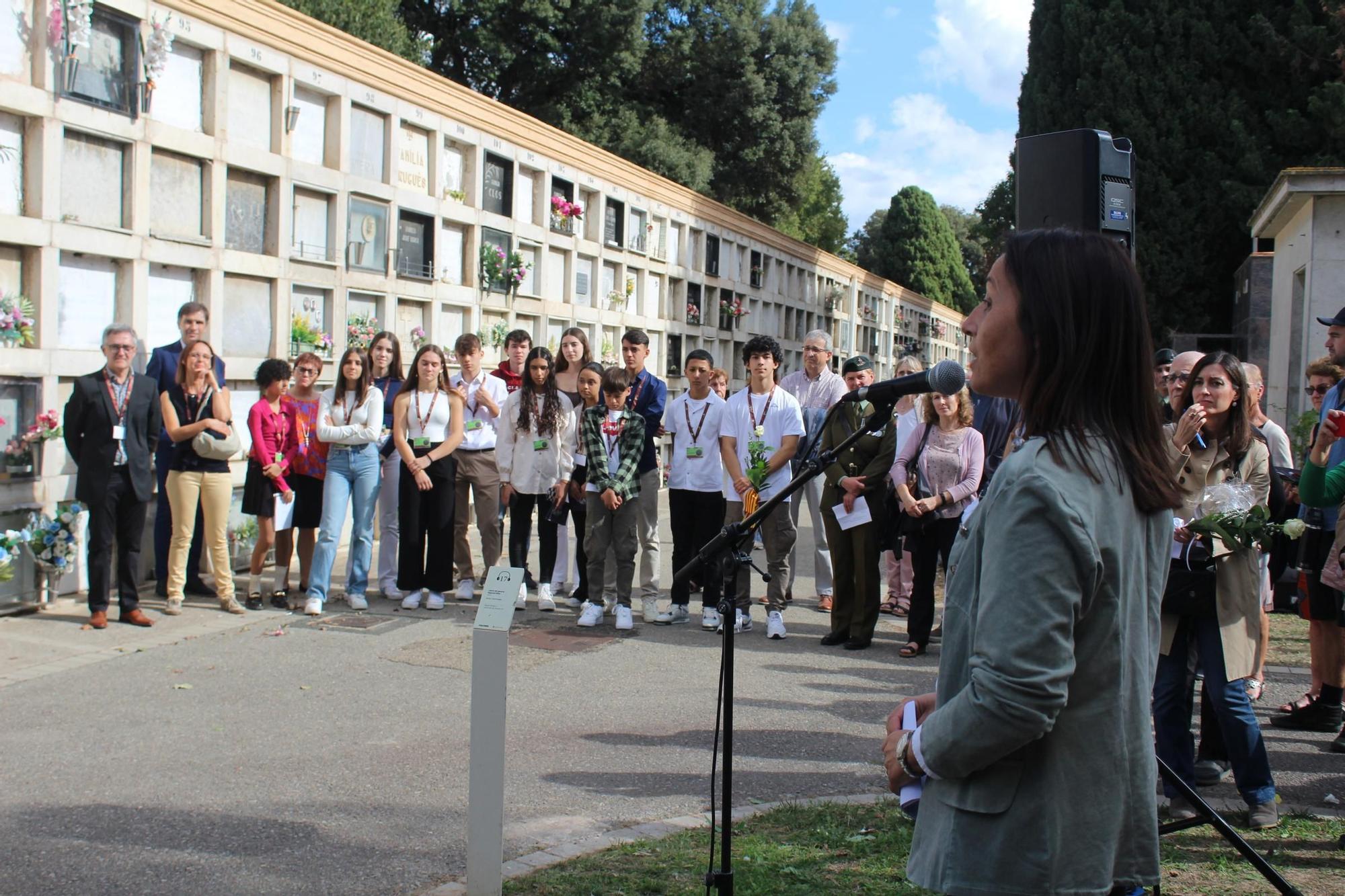 Figueres honora l'esforç de Nova Zelanda durant la II Guerra Mundial amb l'homenatge al general Miles