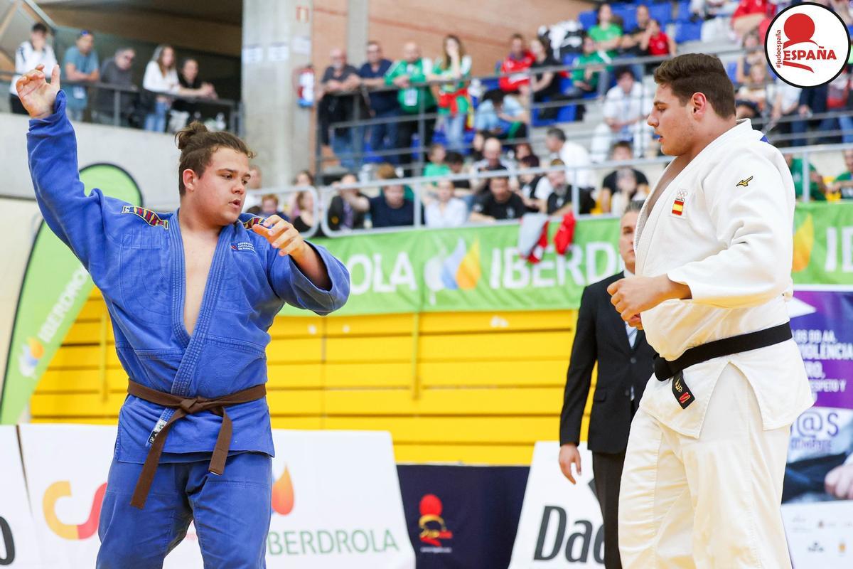Kevlishvili fue campeón tras superar a Nikita Matveiev, de la federación catalana.