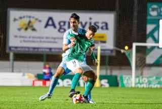 Villanovense y Badajoz miden sus fuerzas para salir de abajo