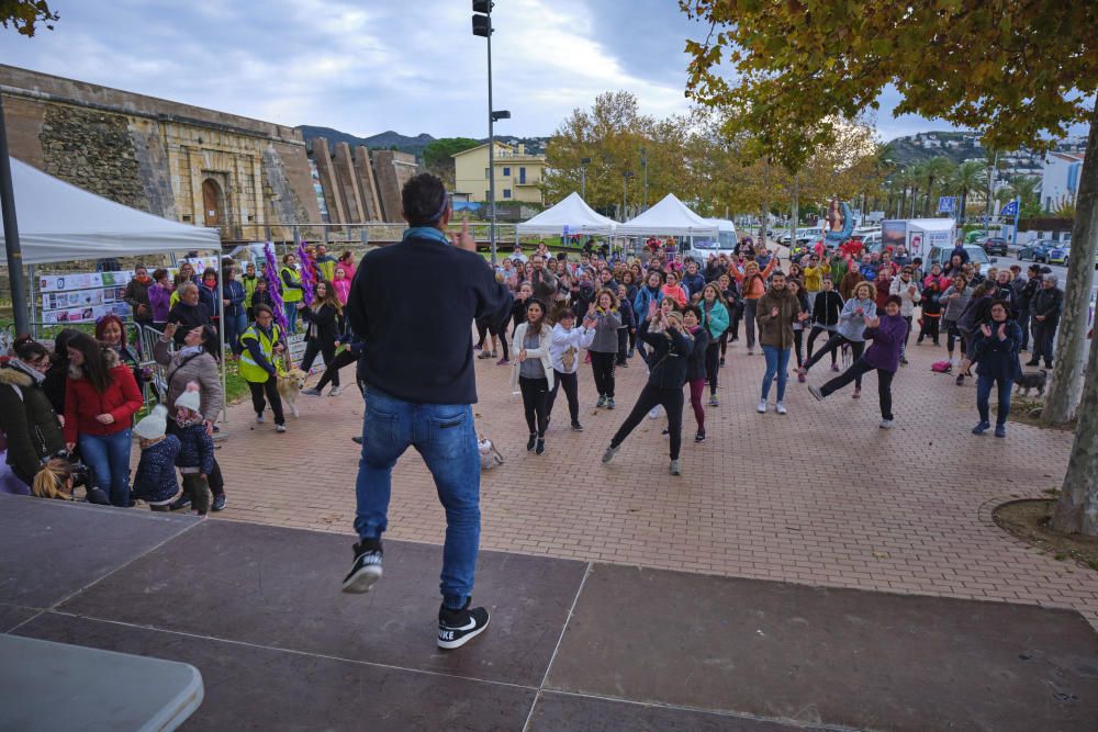 Tercera caminada contra la violència de gènere a Roses