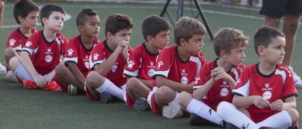 Arranca una nueva temporada de la Escuela de Fútbol de l&#039;Aljub en Elche