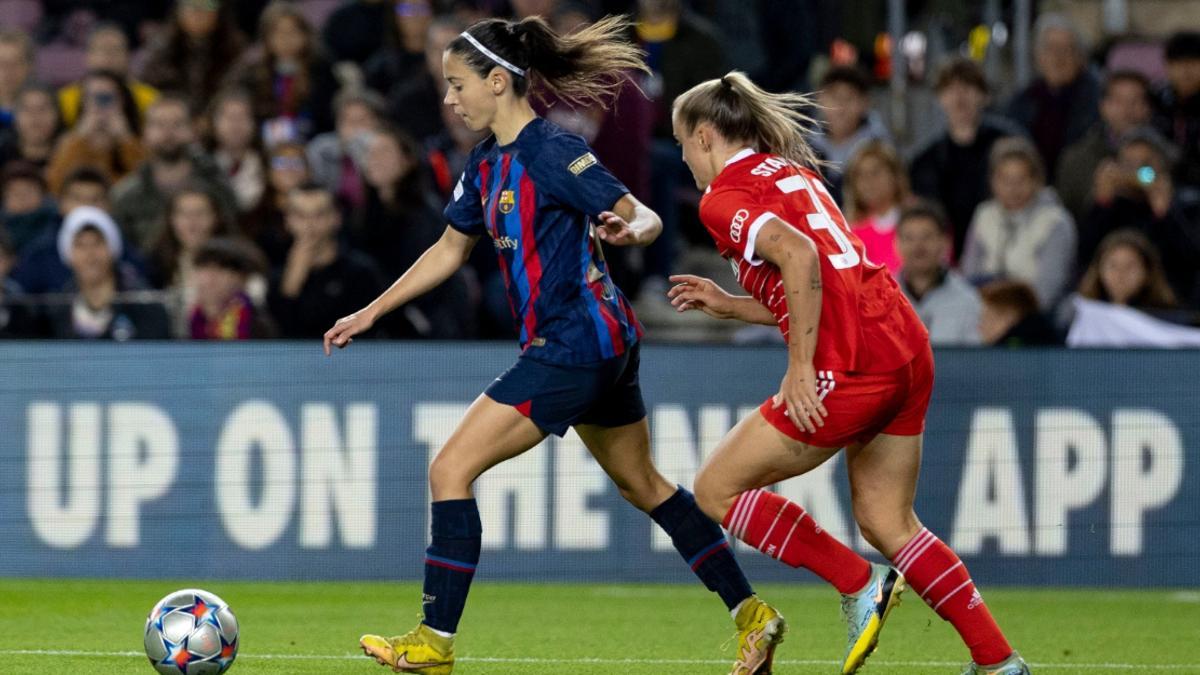 Aitana ante el Bayern en el Camp Nou