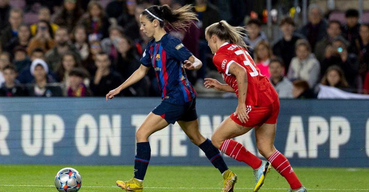 Aitana ante el Bayern en el Camp Nou