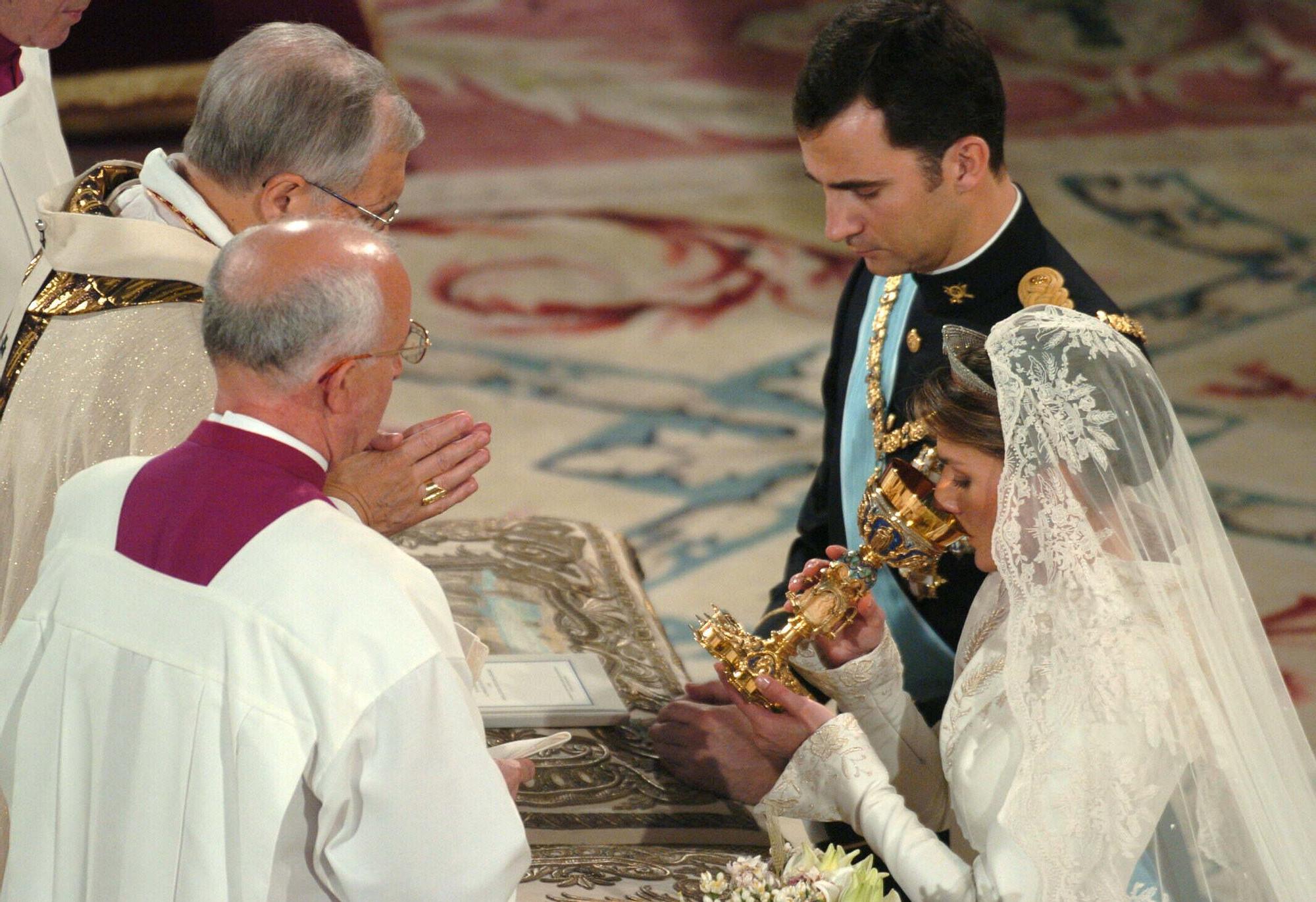 Así fue la boda real de Felipe y Letizia en 2004