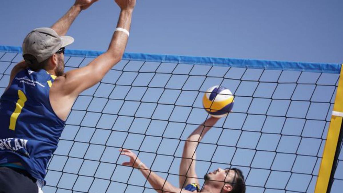 La playa Racó de Mar recibe el mejor vóley internacional